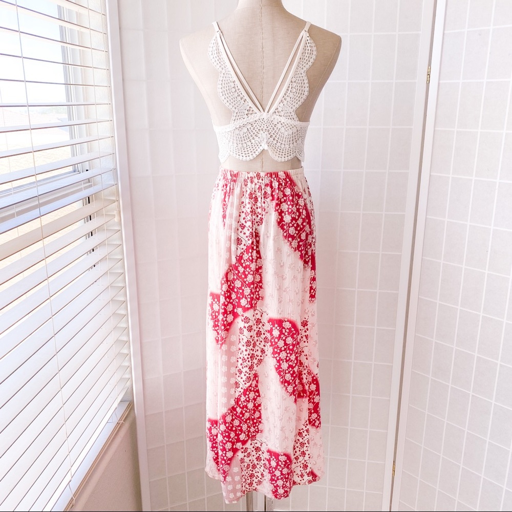 Red Floral Button Front Midi Skirt - Picture 6 of 9